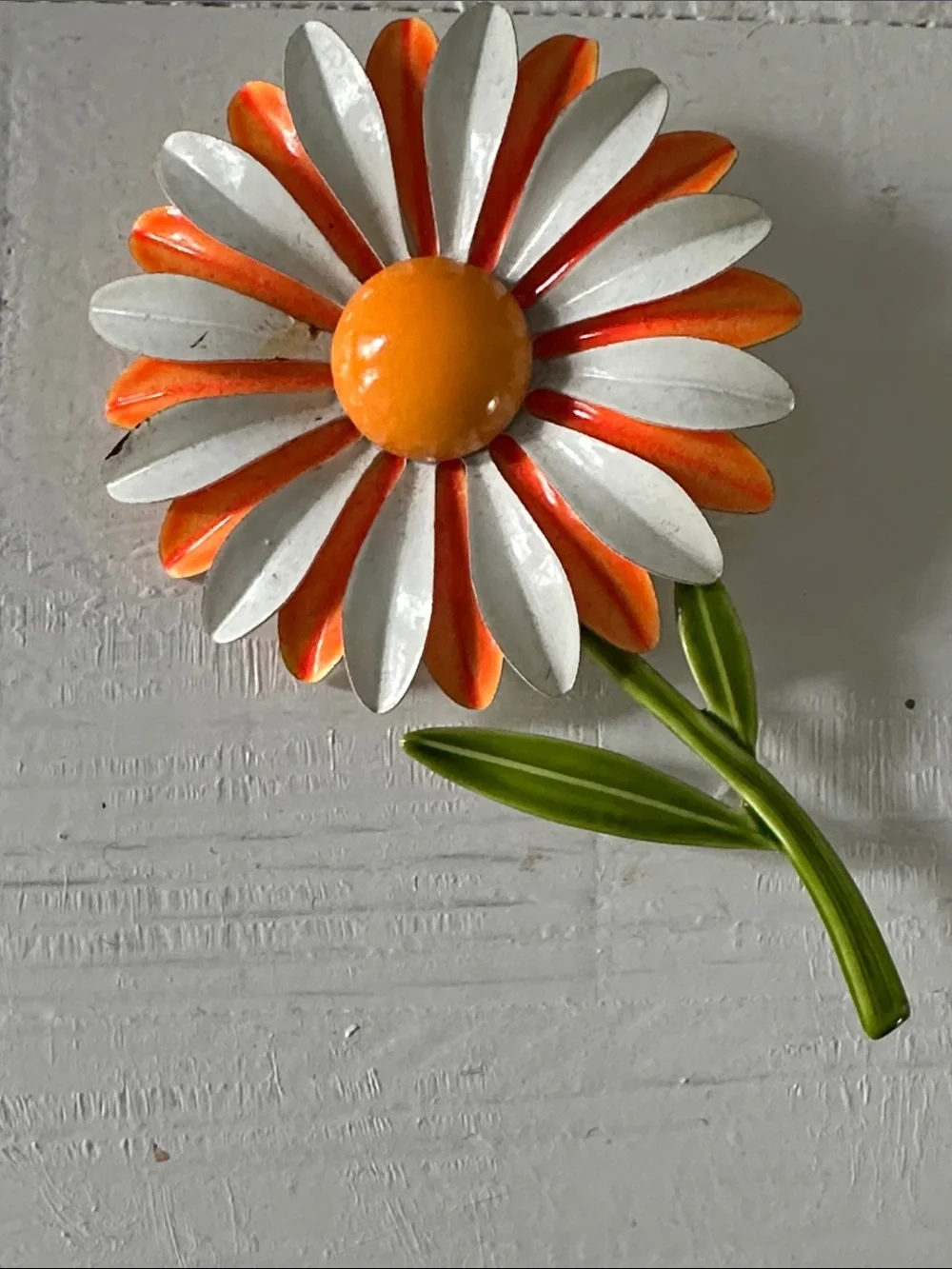 Vintage 1960’s Enamel Metal Orange & White Daisy Green Stem Brooch